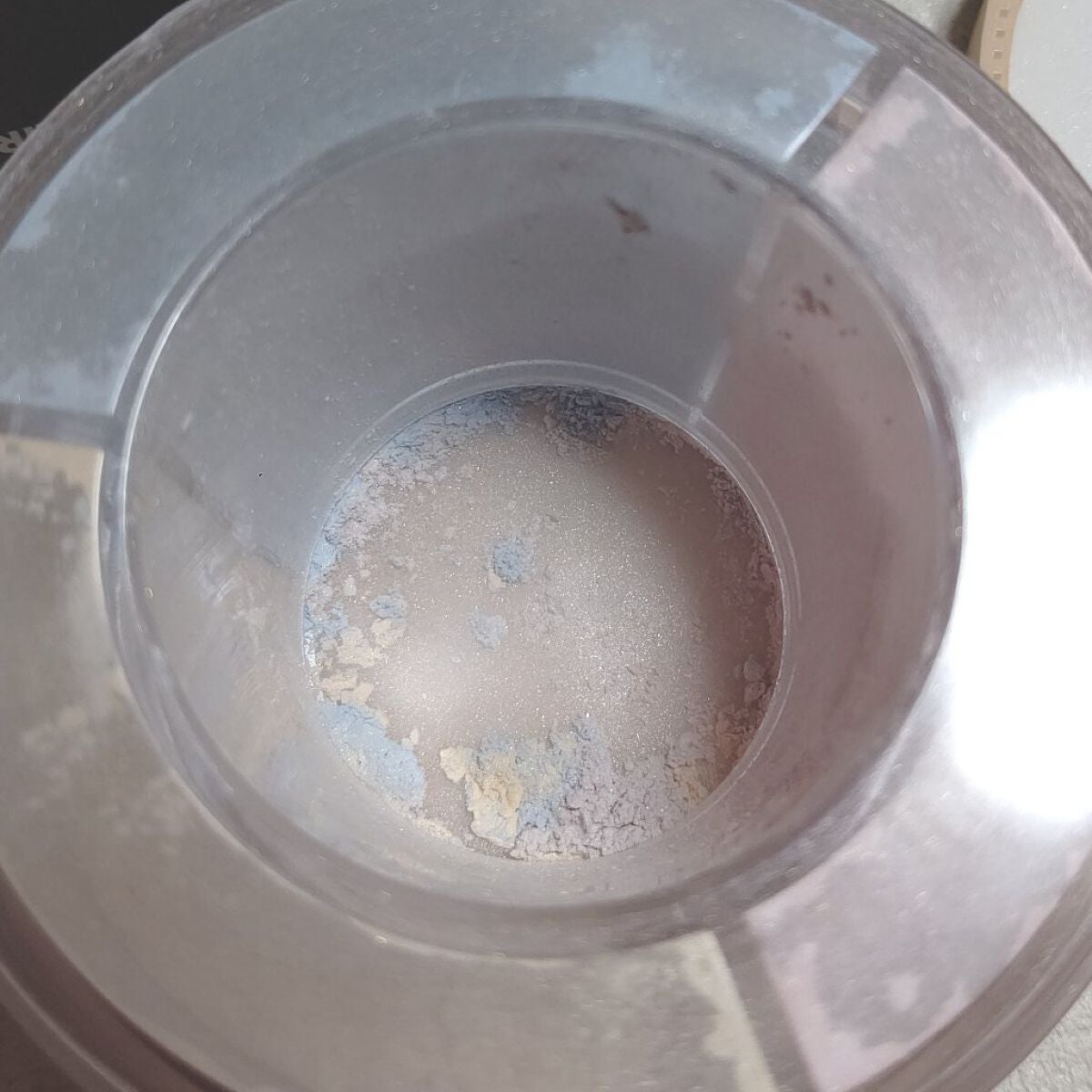 HDスキン ツイストライト/MAKE UP FOR EVER/ルースパウダーを使ったクチコミ(4枚目)