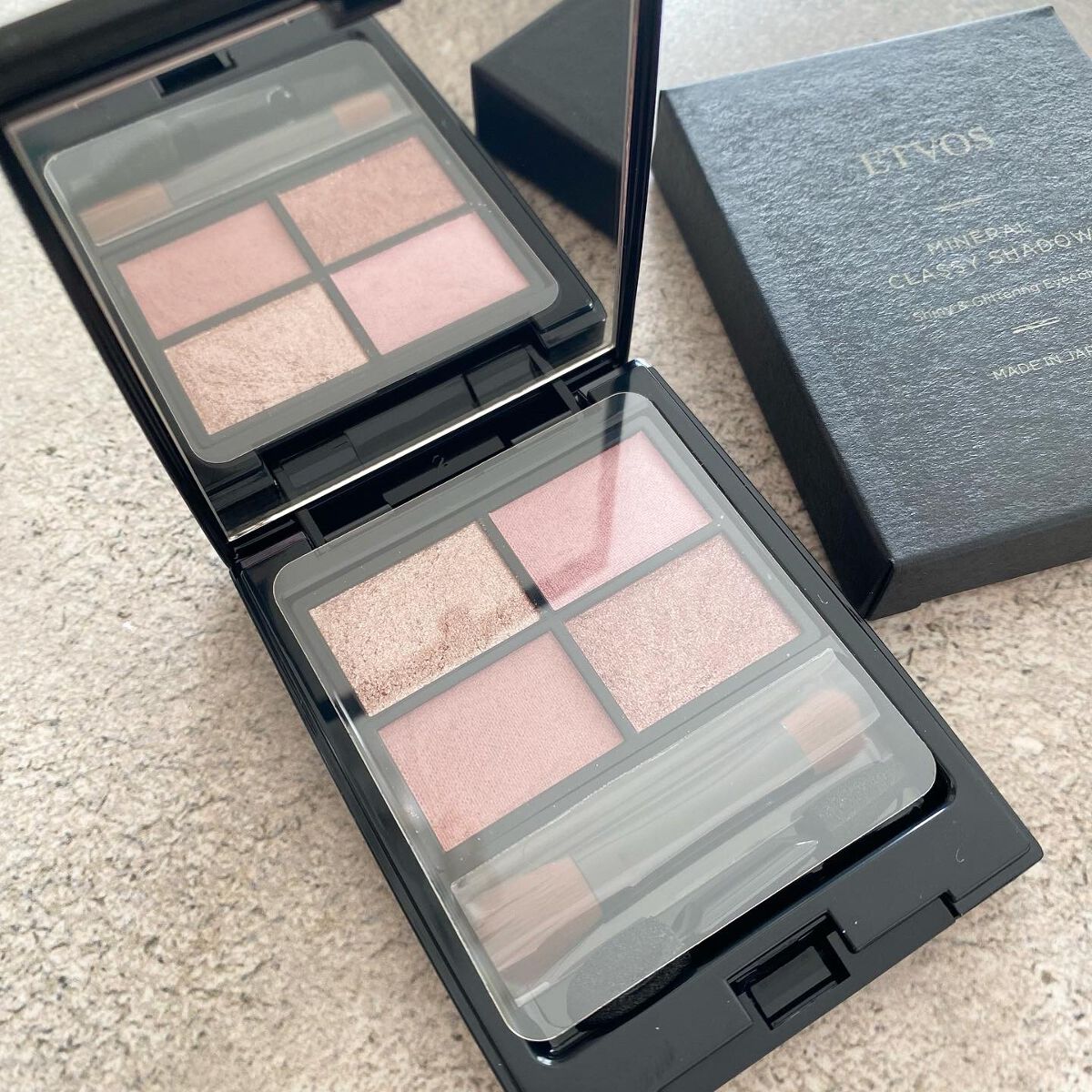 ミネラルクラッシィシャドー/エトヴォス/アイシャドウパレットを使ったクチコミ(3枚目)