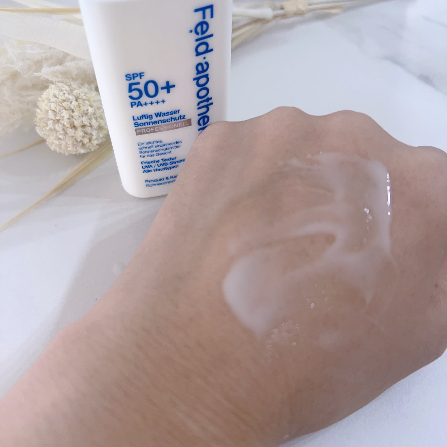 エアリーウォーターサンスクリーン プロフェッショナル/Feld Apotheke/日焼け止めローションを使ったクチコミ(4枚目)