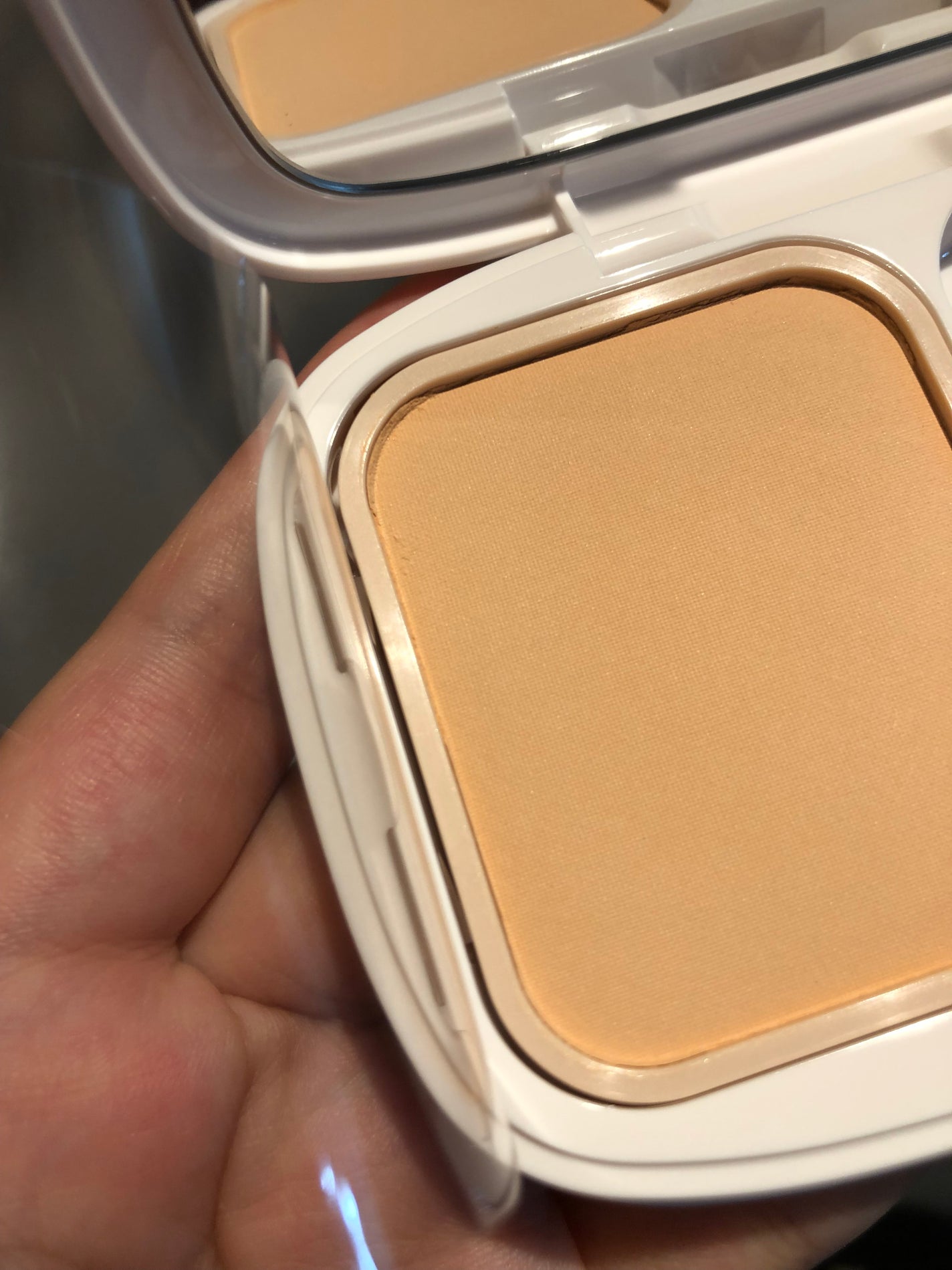 パウダーファンデーション/media luxe/パウダーファンデーションを使ったクチコミ(3枚目)