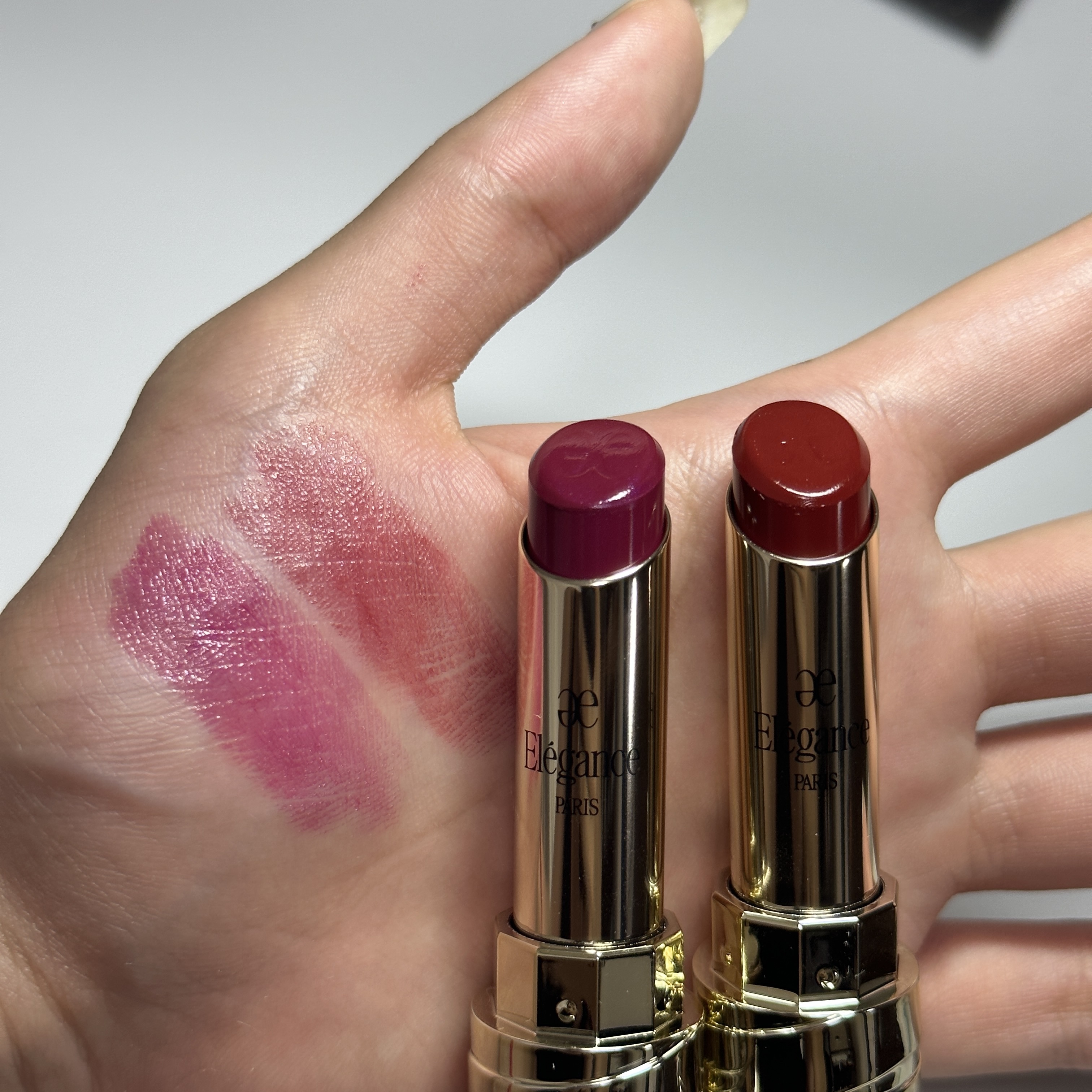 ルージュ クラジュール 05 モードで魅力的なディープバープル/Elégance/口紅を使ったクチコミ（2枚目）
