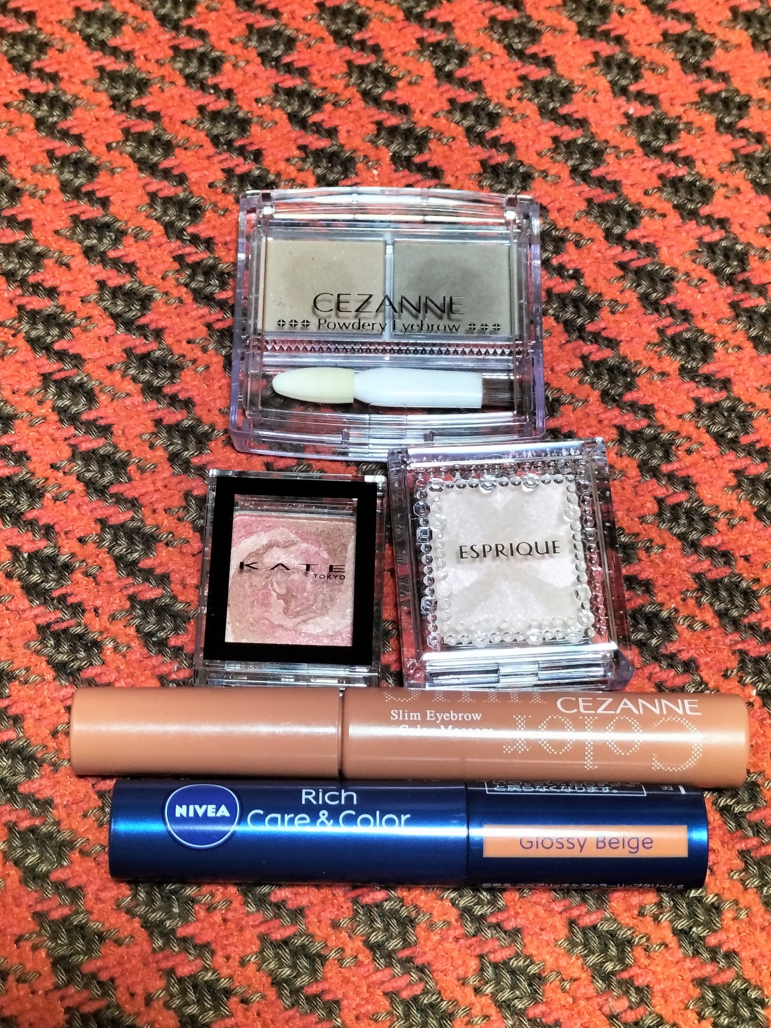 セレクト アイカラー Ｎ/ESPRIQUE/単色アイシャドウを使ったクチコミ（1枚目）