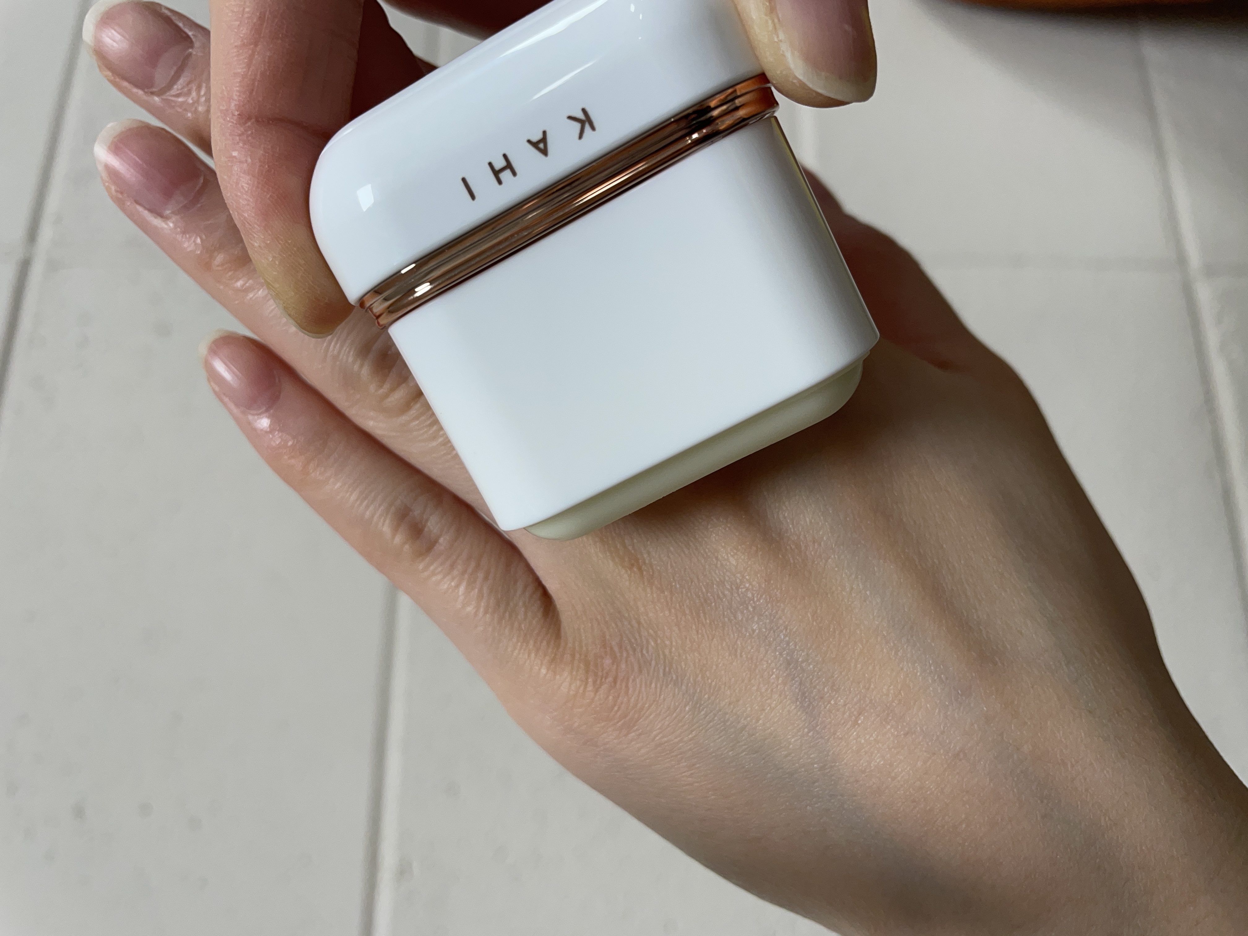 エアリーフィットサンスティック/KAHI/日焼け止めスティックを使ったクチコミ（3枚目）