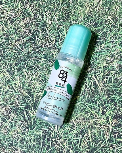 comaki on LIPS 「8×4様からいただきました、ロールオンタイプの制汗剤です。春..」(1枚目)