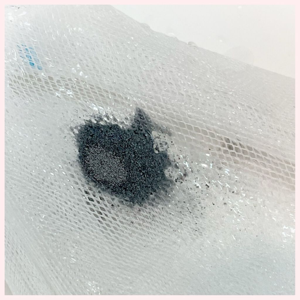 スイサイ ビューティクリア ブラック パウダーウォッシュ/suisai/洗顔パウダーを使ったクチコミ(2枚目)