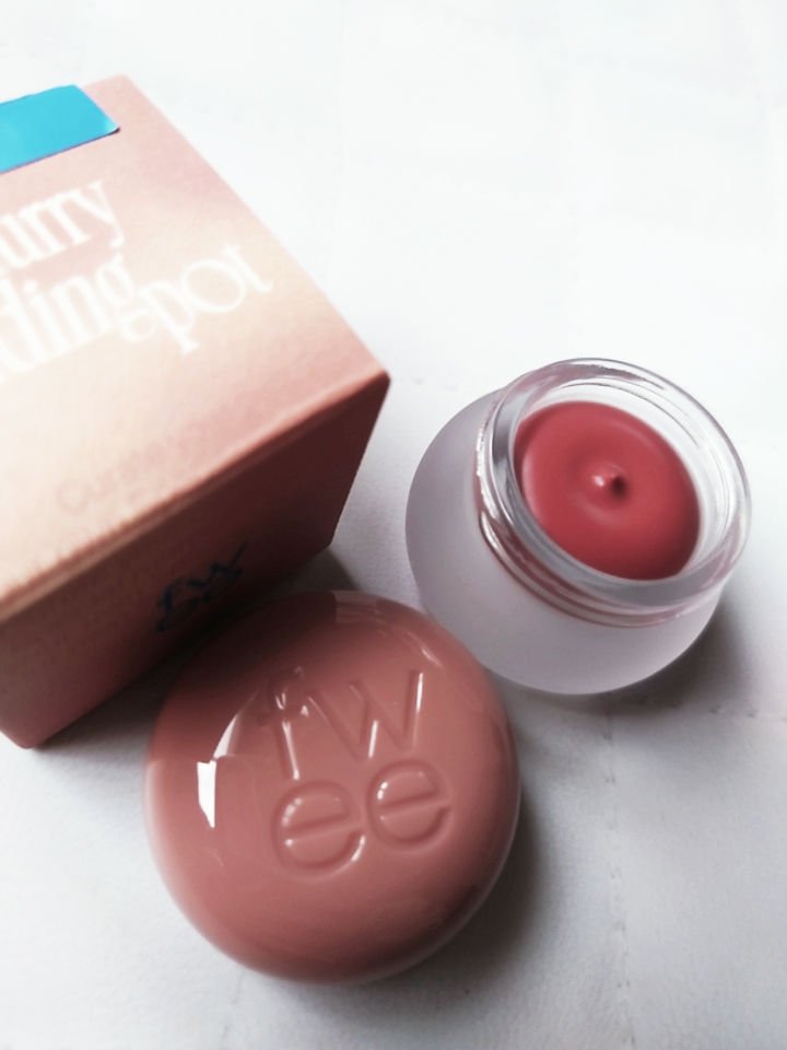 リップアンドチーク ブラーリープリンポット/fwee/口紅を使ったクチコミ（1枚目）