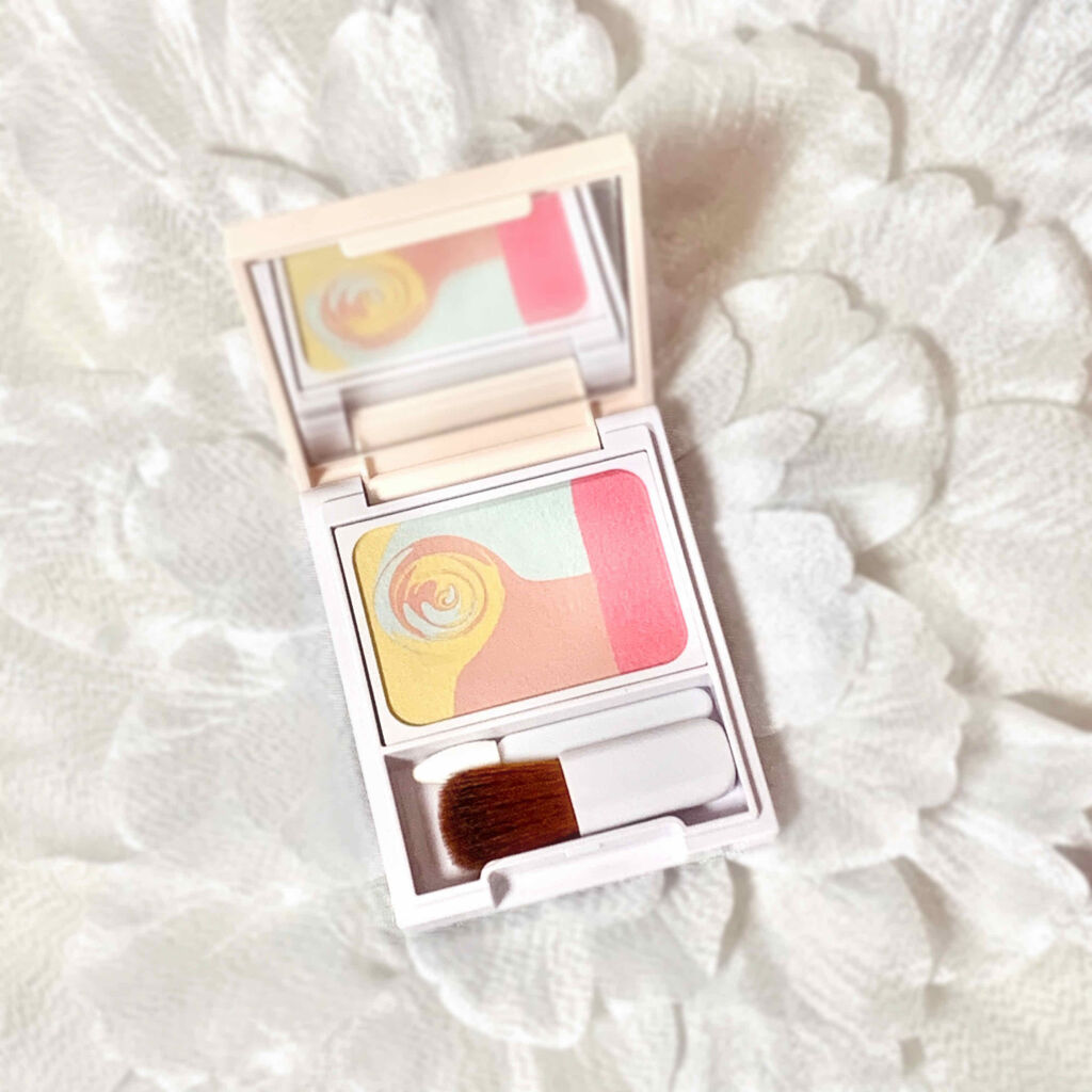 ▽#ポーラ ディエムクルール カラーブレンドコンシーラー 
使用レビュー

※かなりの長文



同じディエムシリーズのバームファンデーションを購入する為にコスメカウンターに足を運んだが、
こちらのコンシーラーも試させて頂き、この色と見た目