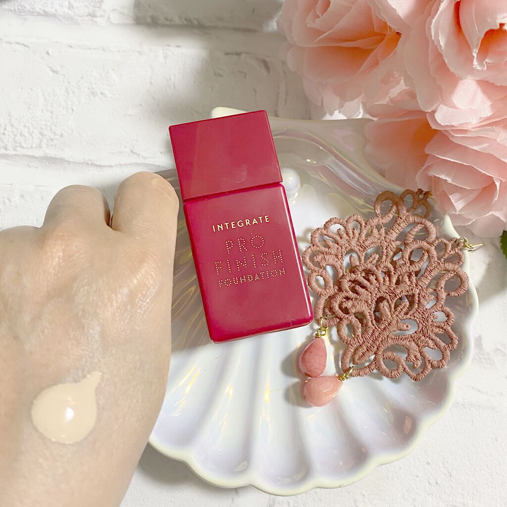 プロフィニッシュリキッド/インテグレート/リキッドファンデーションを使ったクチコミ(2枚目)