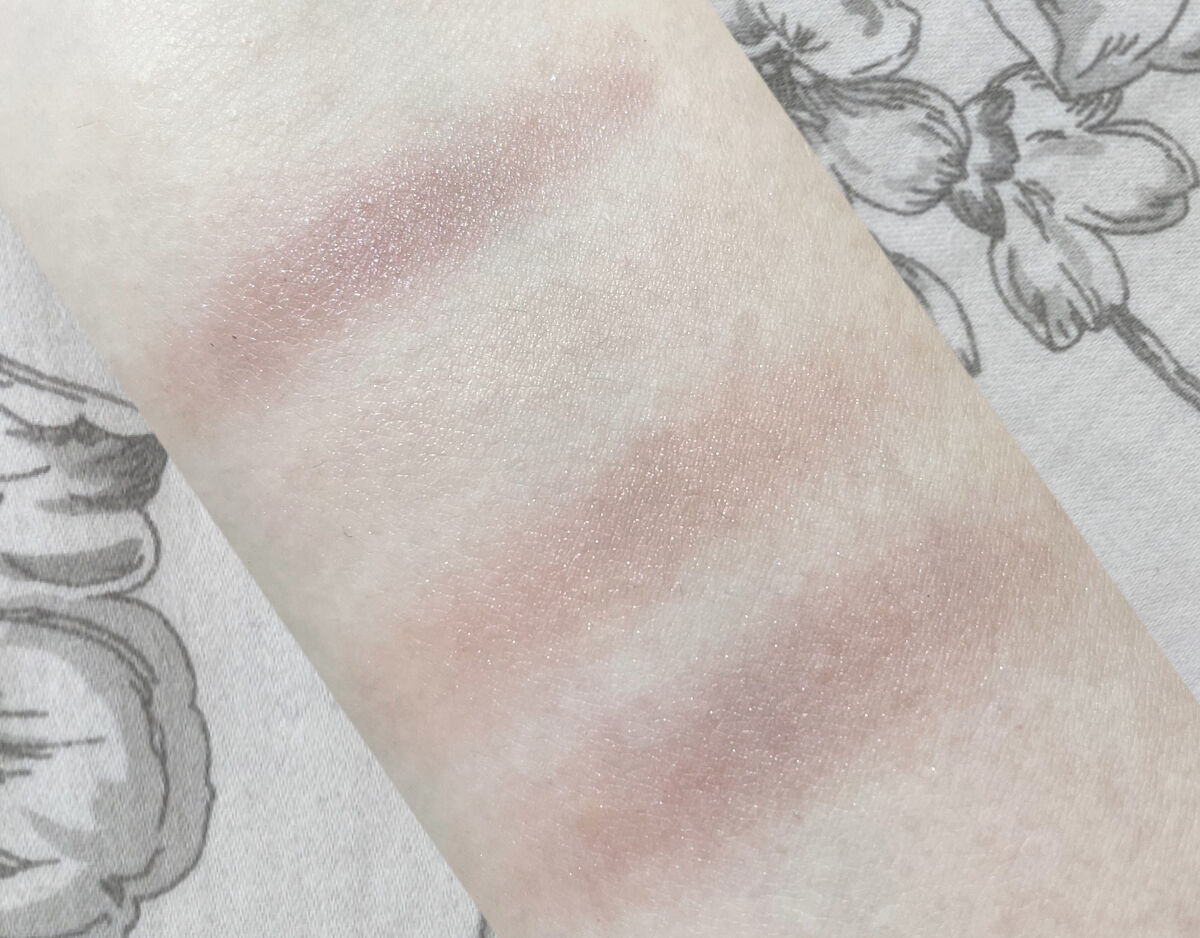 レ キャトル オンブル ツイード 02 ツイード プールプル/CHANEL/アイシャドウパレットを使ったクチコミ（3枚目）