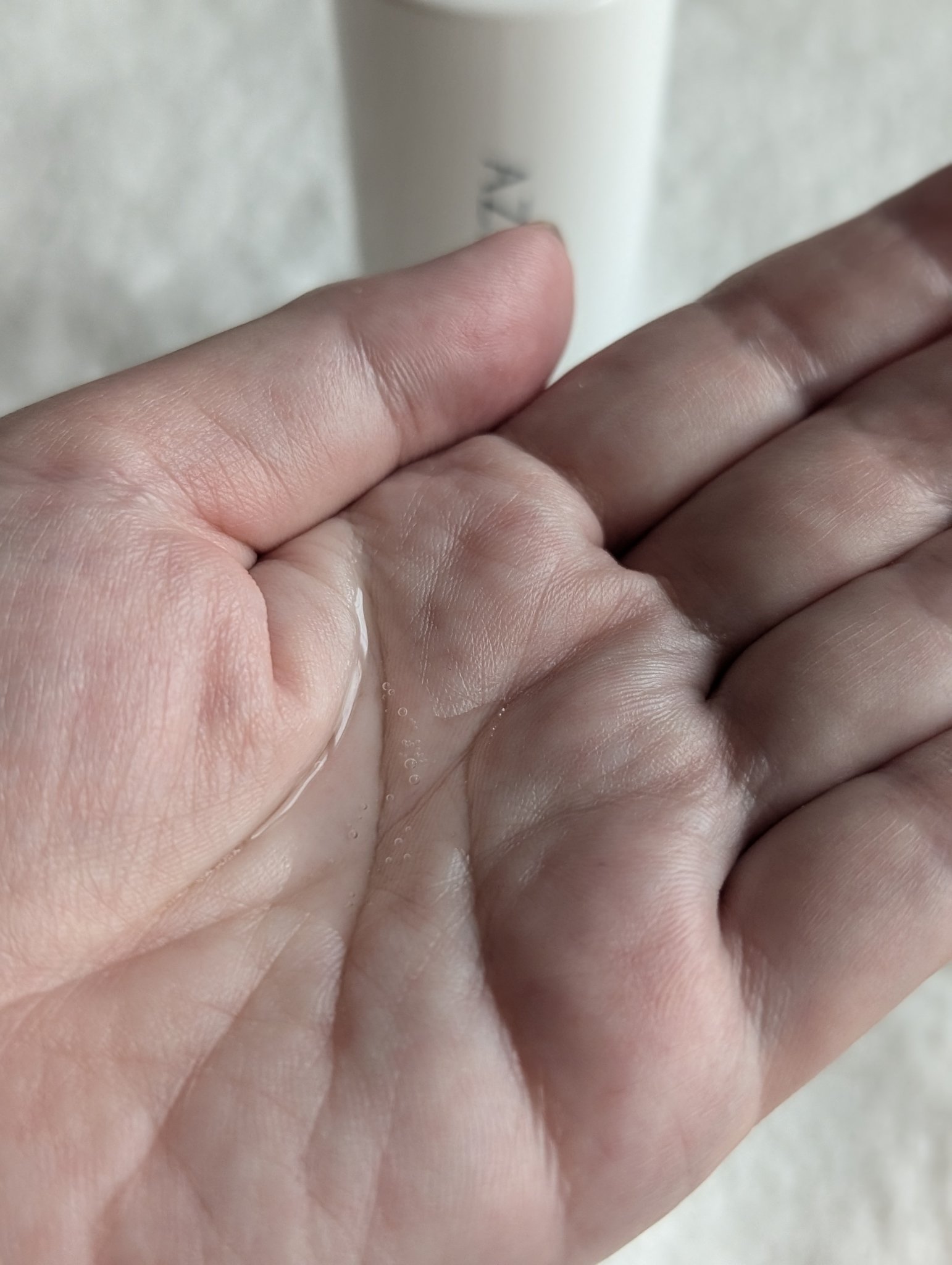 AZELAIN AZLAIN　化粧水　AZバランシングローションのクチコミ「アゼライン酸誘導体配合の化粧水。
さっぱりした使い心地なんだけれど、びしゃびしゃ水っぽいわけで.....」（3枚目）