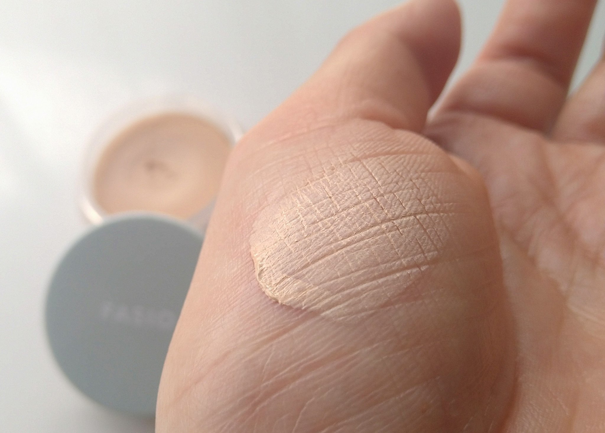 エアリーステイ BB ティント UV/FASIO/BBクリームを使ったクチコミ（3枚目）