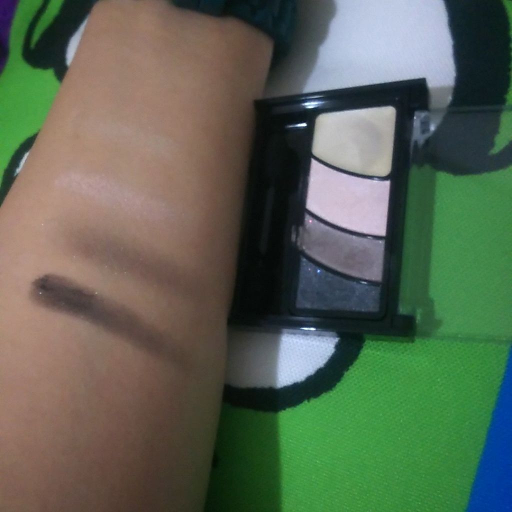 グラデーション アイ カラー(チップ付)/ちふれ/アイシャドウパレットを使ったクチコミ(2枚目)