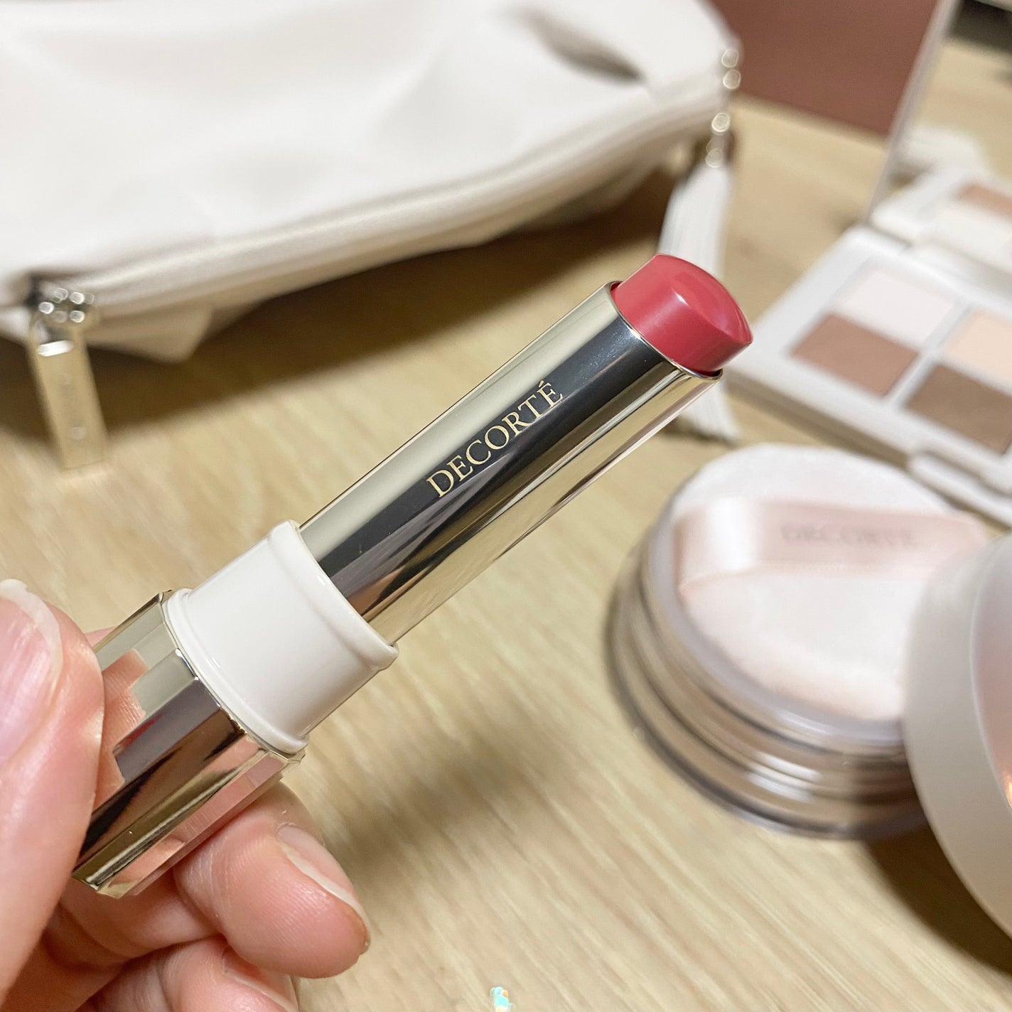 メイクアップ コレクション 2022 /DECORTÉ/メイクアップキットを使ったクチコミ(4枚目)