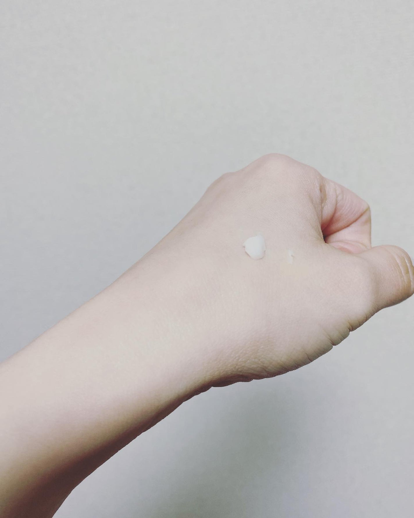 ロコベースリペア かかとケアバーム/ロコベース/レッグ・フットケアを使ったクチコミ(2枚目)