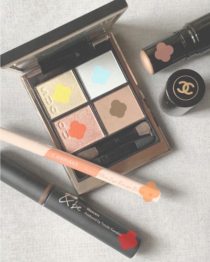 ボーム エサンシエル/CHANEL/スティックハイライトを使ったクチコミ(4枚目)