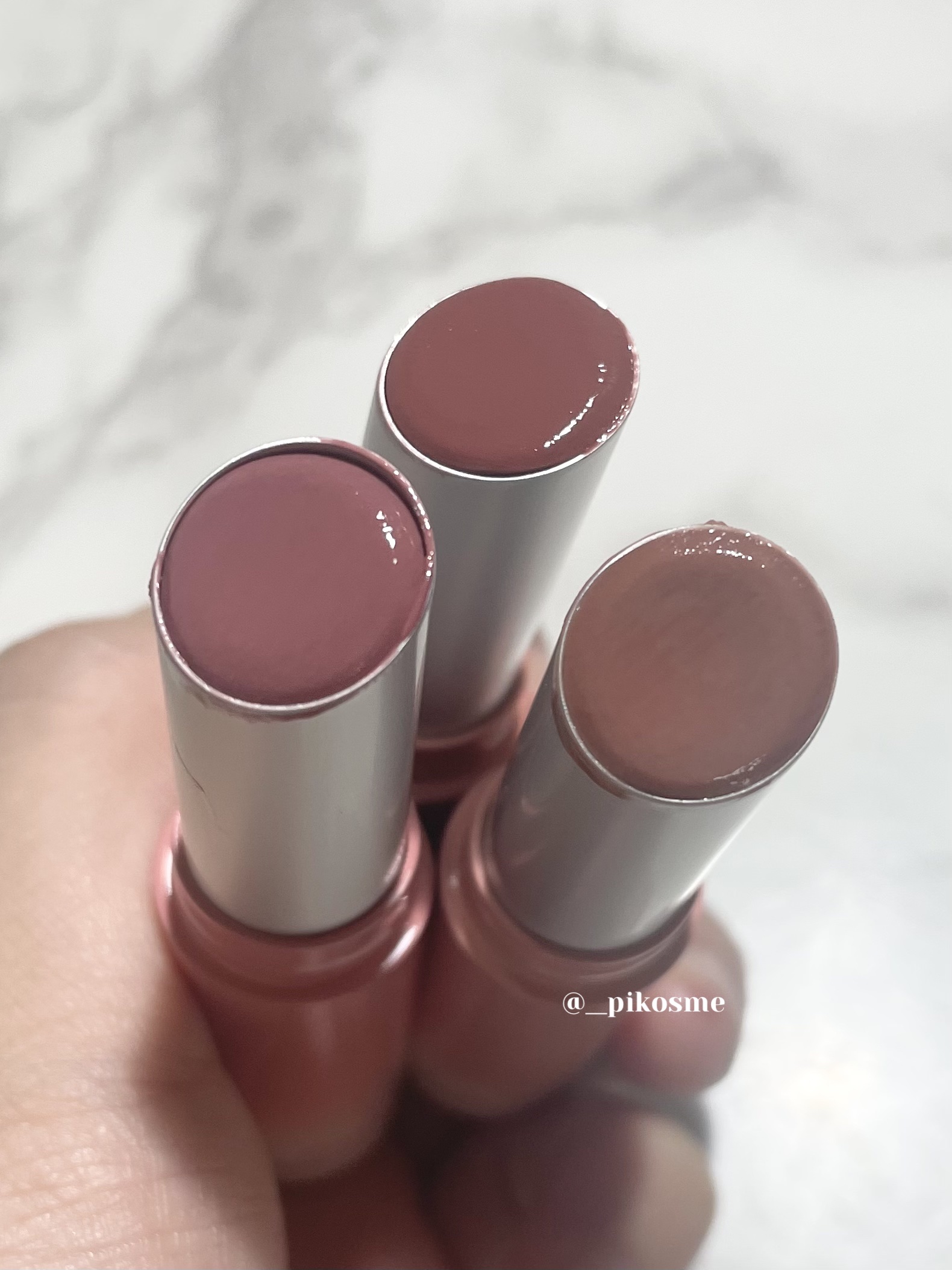 グラスティングメルティングバーム/rom&nd/リップバームを使ったクチコミ（3枚目）