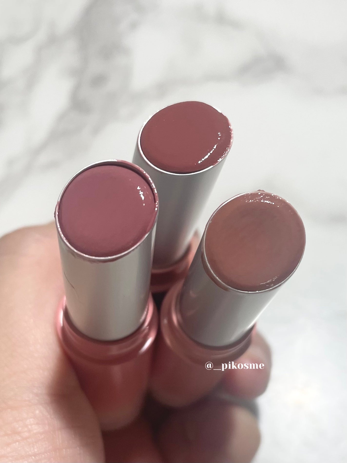 グラスティングメルティングバーム/rom&nd/リップバームを使ったクチコミ(3枚目)