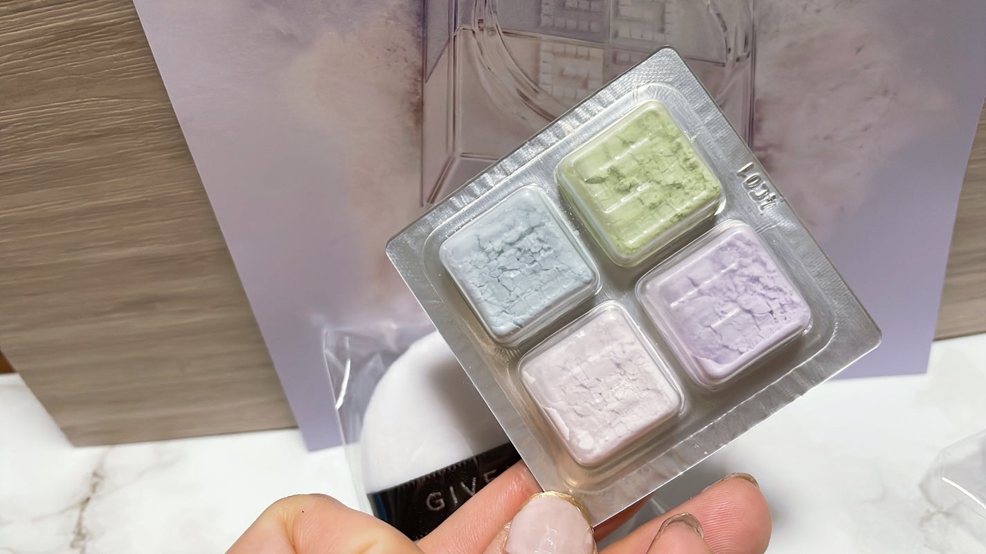 プリズム・リーブル/GIVENCHY/ルースパウダーを使ったクチコミ(3枚目)