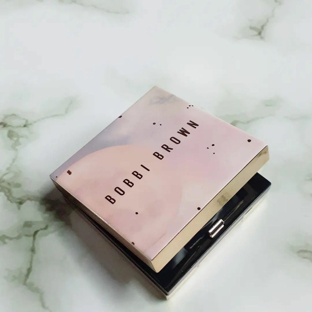 リュクスアイシャドウ L29 ソーラーウィンド(リッチ スパークル) /BOBBI BROWN/単色アイシャドウを使ったクチコミ（2枚目）