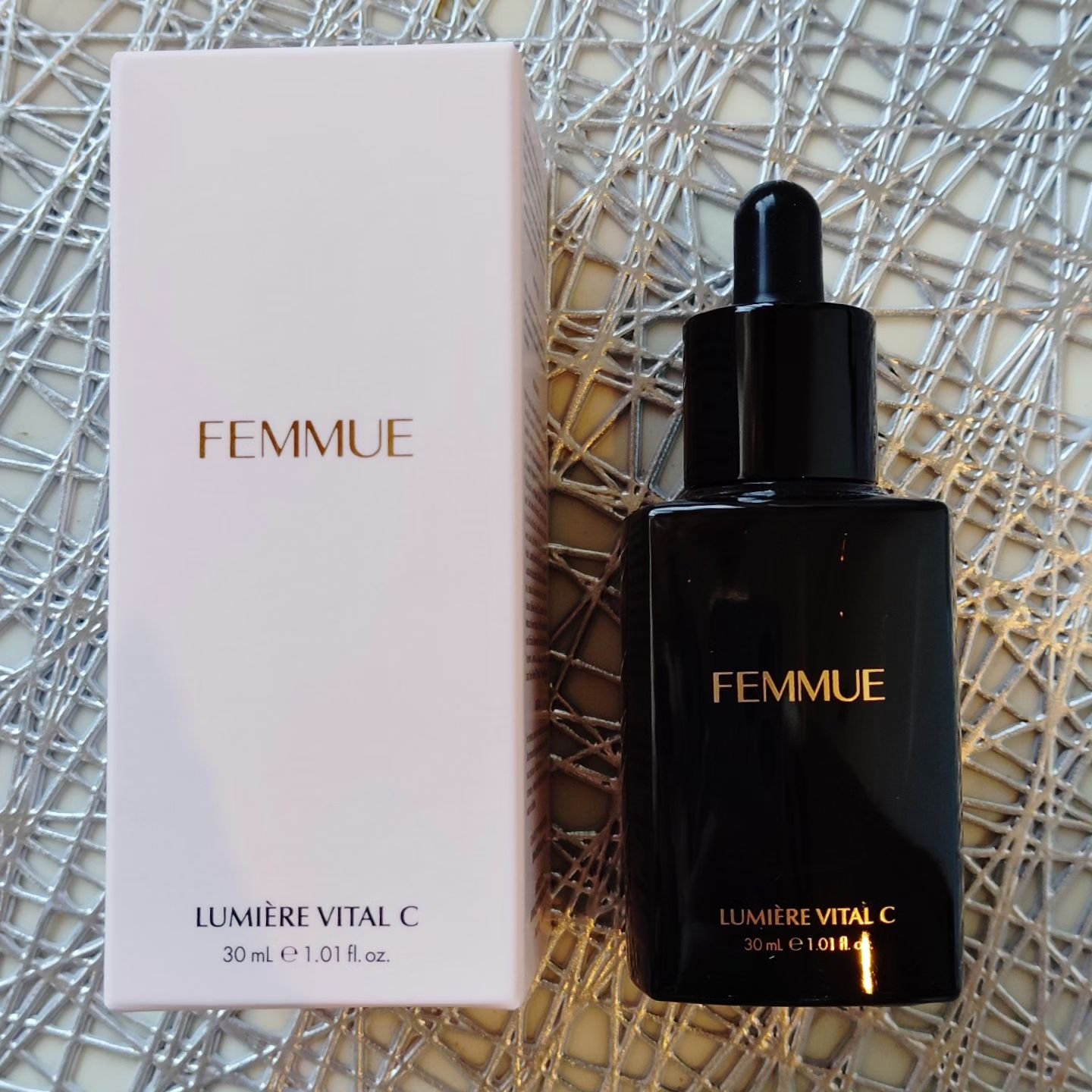 ルミエール ヴァイタルC/FEMMUE/ブースター・導入液を使ったクチコミ（1枚目）