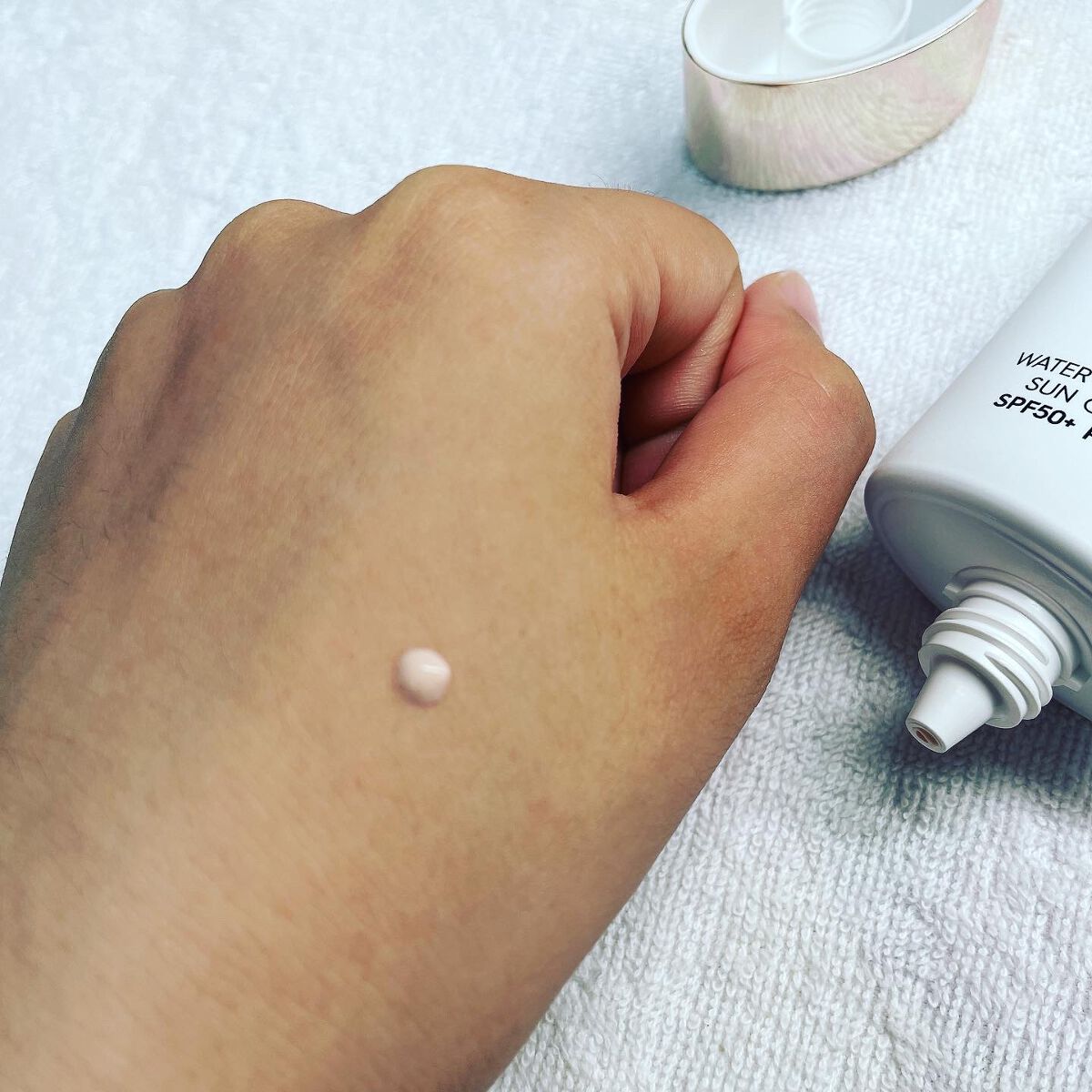 ウォータースプラッシュサンクリーム/espoir/日焼け止め・UVケアを使ったクチコミ（3枚目）