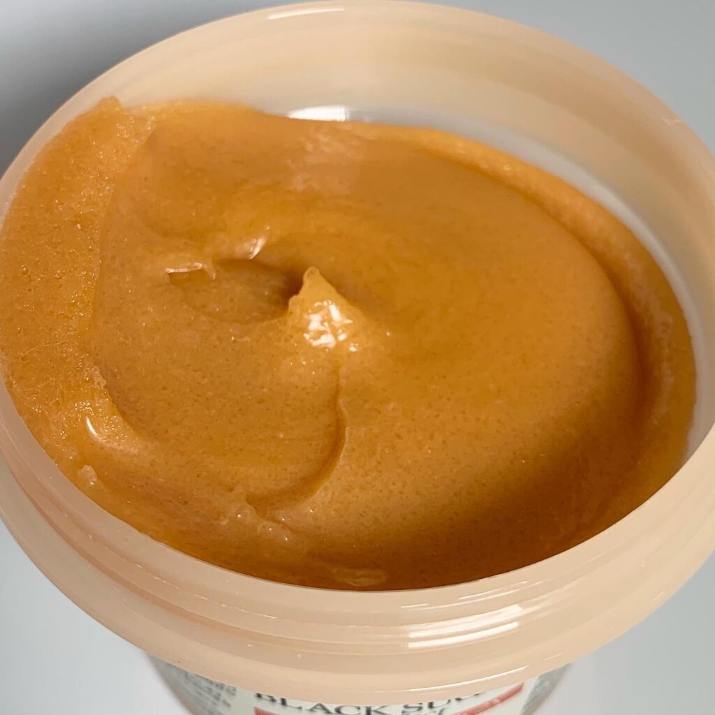 ブラックシュガー パーフェクト エッセンシャル スクラブ2X/SKINFOOD/洗い流すパック・マスクを使ったクチコミ（2枚目）