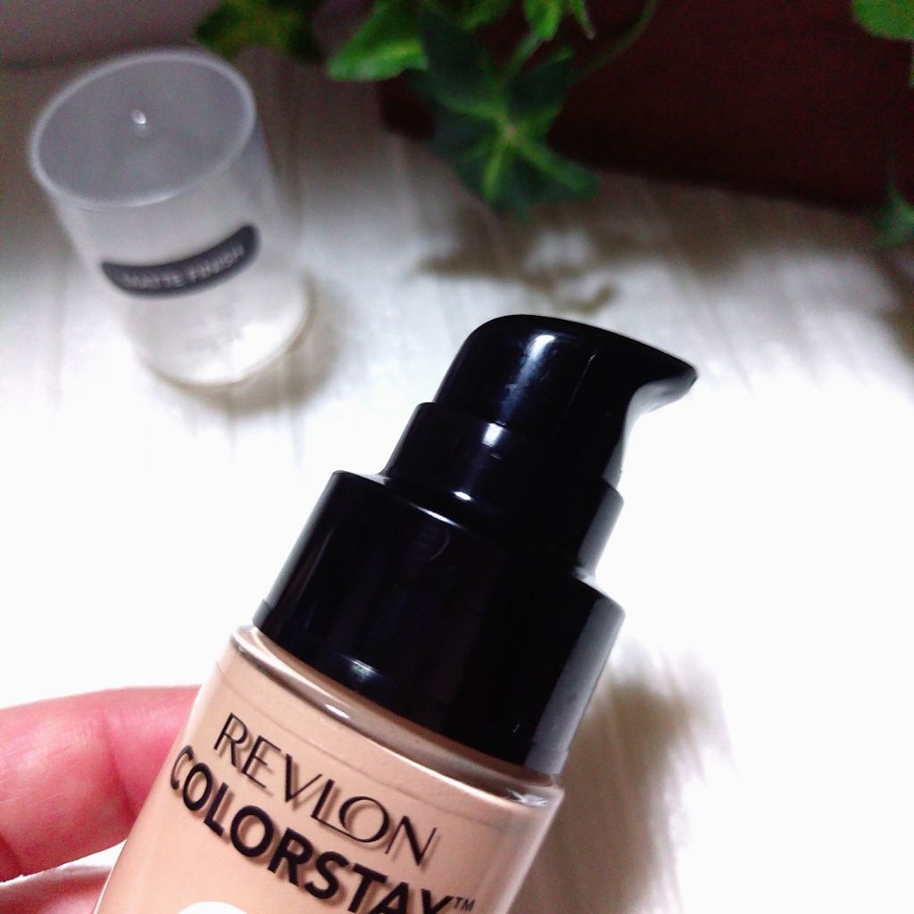 カラーステイ メイクアップ N/REVLON/リキッドファンデーションを使ったクチコミ(2枚目)