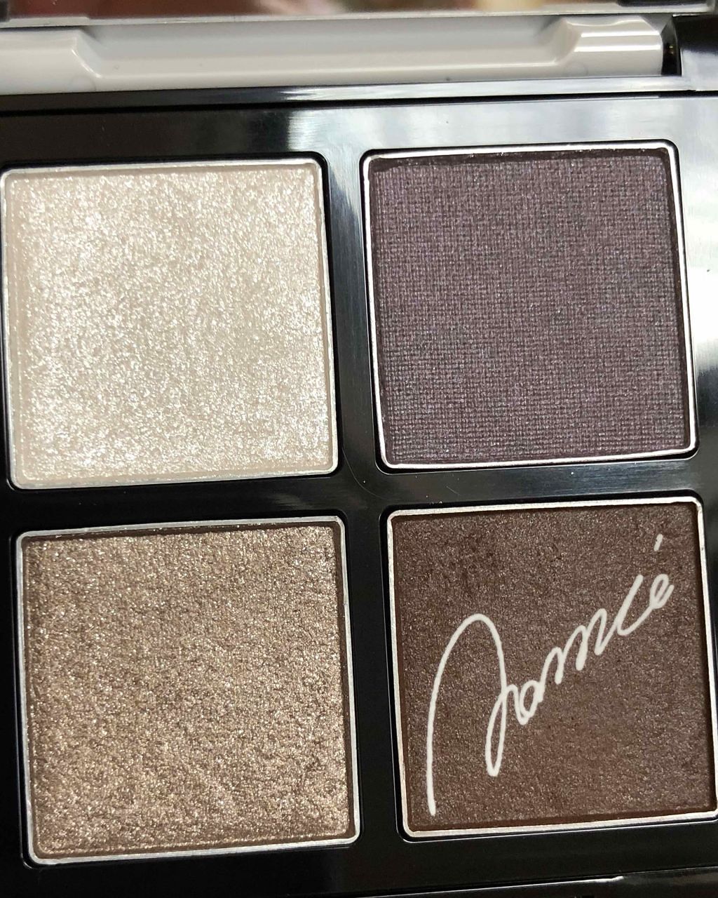 アイカラーパレットNA/Visée/アイシャドウパレットを使ったクチコミ（3枚目）