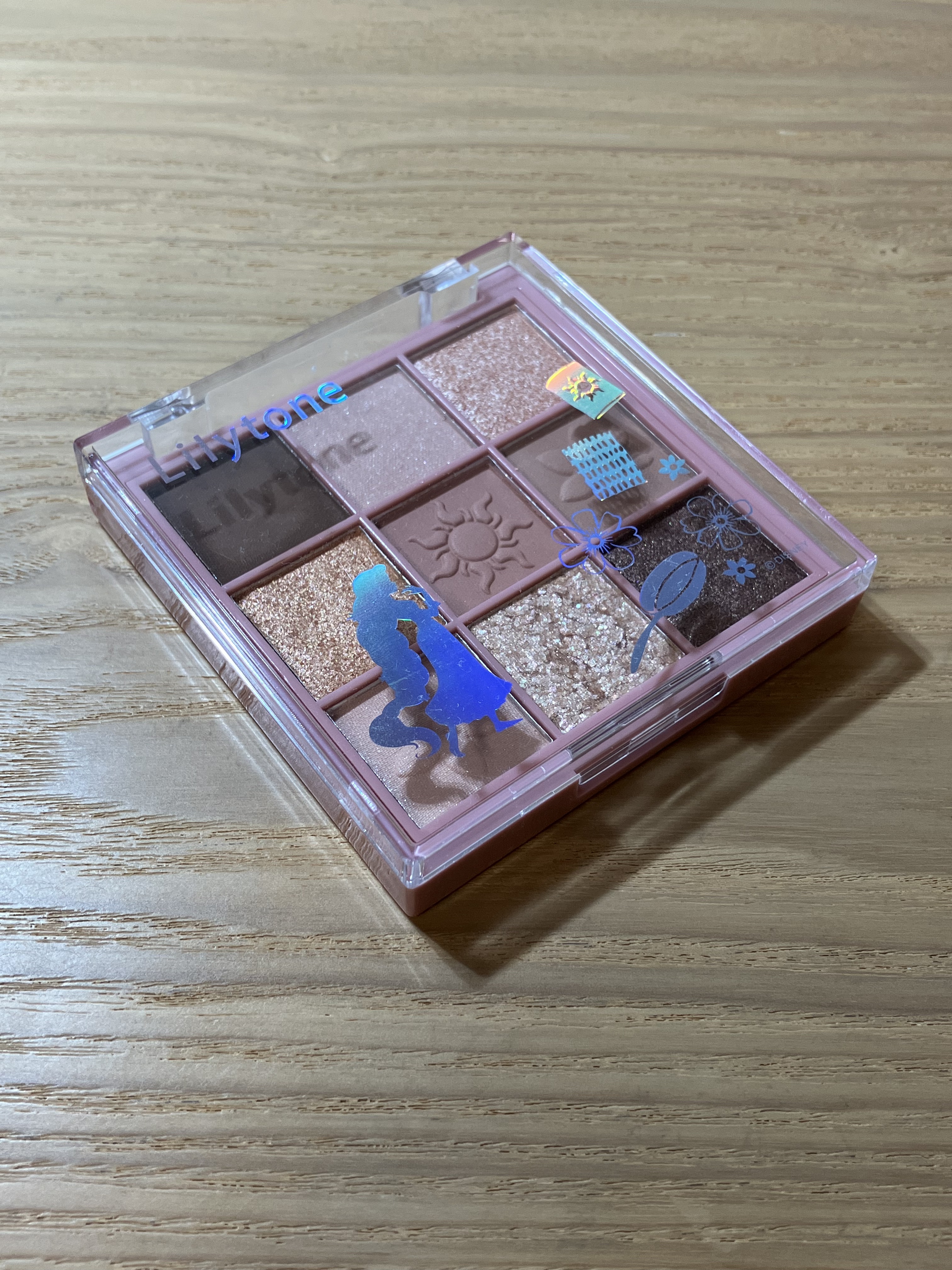 9C アイシャドウ/Lilytone/アイシャドウパレットを使ったクチコミ（1枚目）