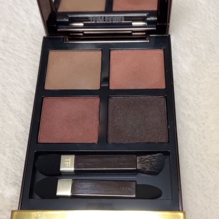 アイ カラー クォード C 37 スモーキー クォーツ / TOM FORD アイ カラー クォード C 37 スモーキー クォーツ / TOM FORD
