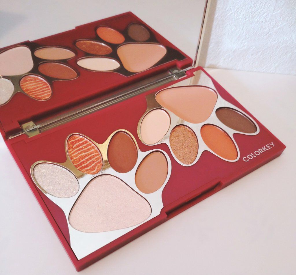 トラ十色アイシャドウパレット/COLORKEY/アイシャドウパレットを使ったクチコミ（3枚目）