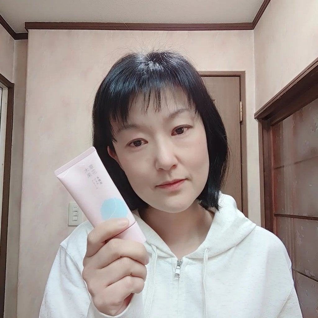 草花木果 多機能ジェルクリーム/草花木果/オールインワン化粧品を使ったクチコミ(5枚目)