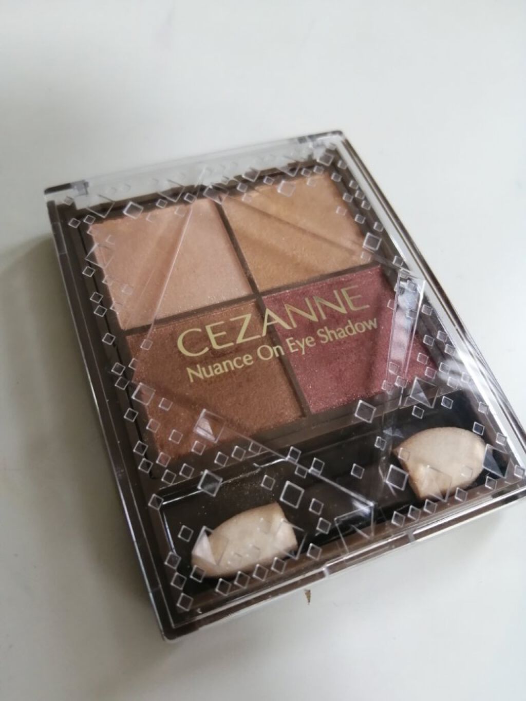 ニュアンスオンアイシャドウ/CEZANNE/アイシャドウパレットを使ったクチコミ（1枚目）