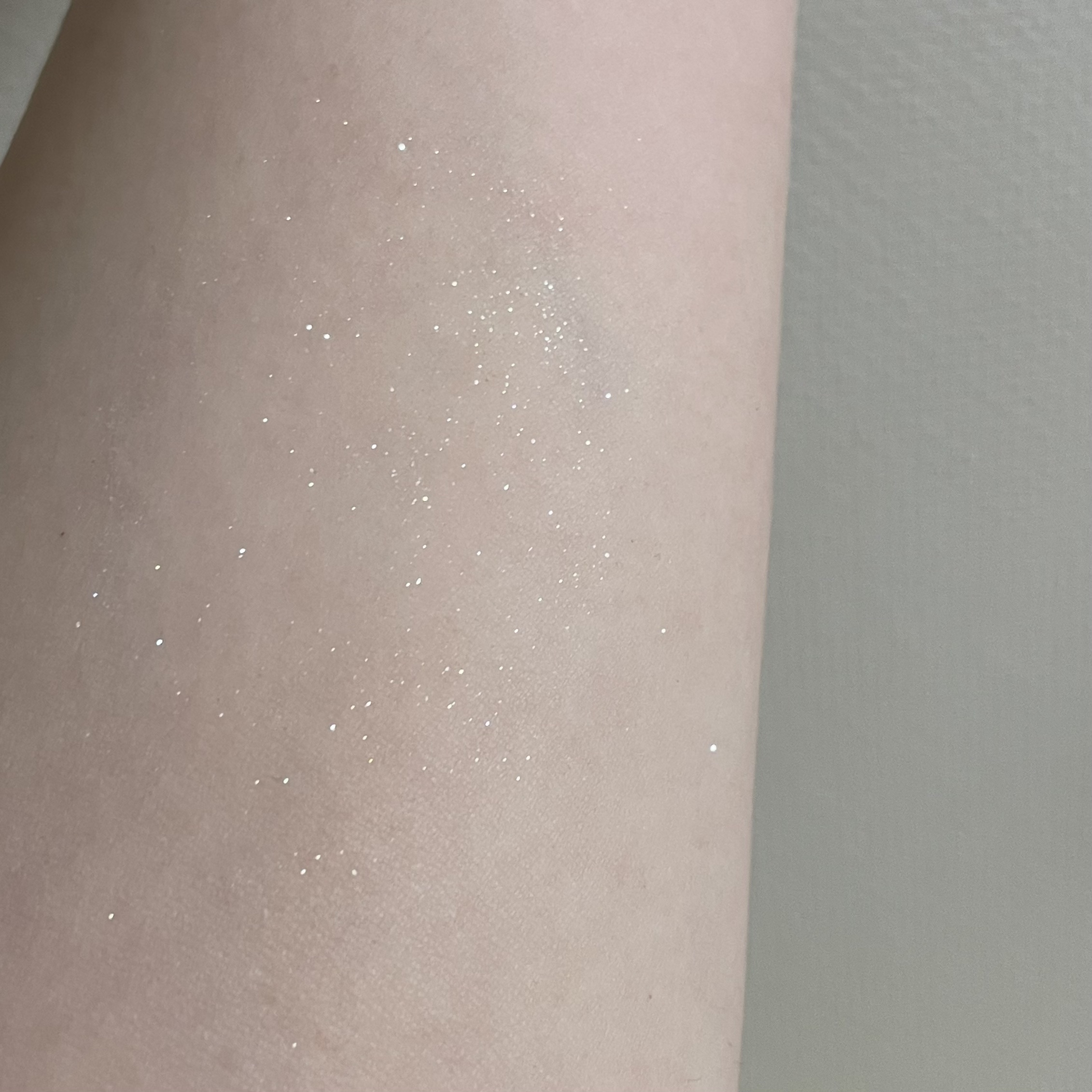 ディオールスキン フォーエヴァー クッション パウダー/Dior/ルースパウダーを使ったクチコミ（3枚目）