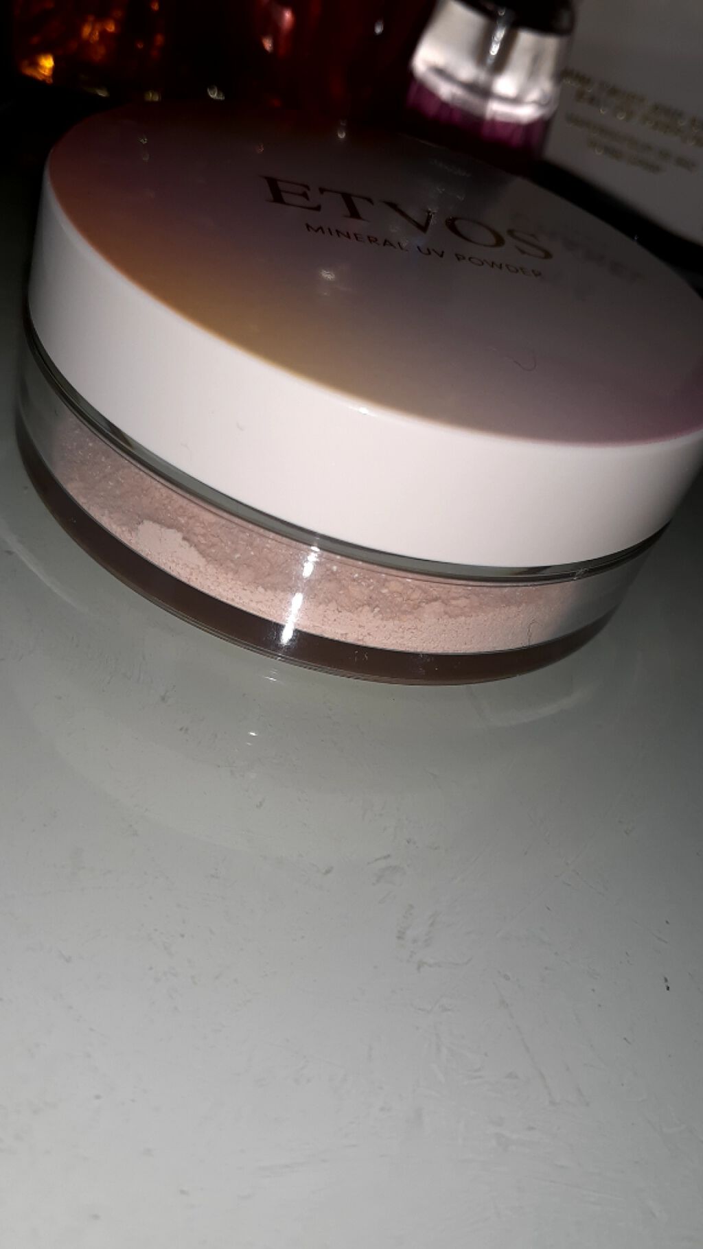 ミネラルUVパウダー/エトヴォス/ルースパウダーを使ったクチコミ(2枚目)