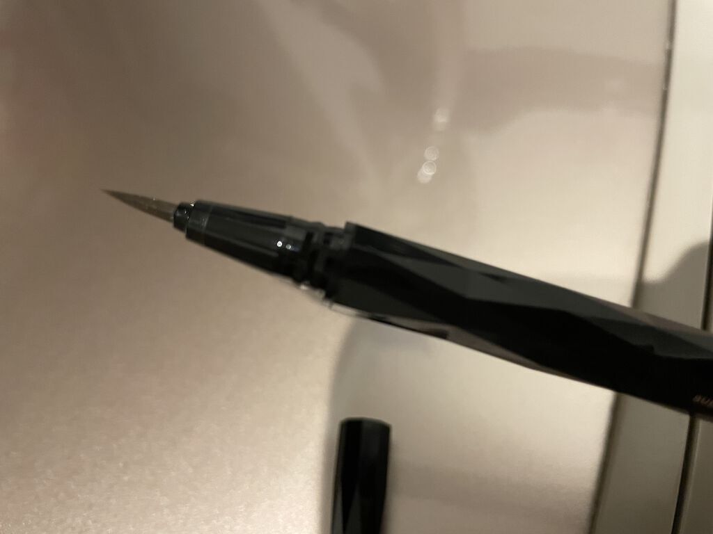 スーパーシャープライナーEX2.0 BK-1/KATE/リキッドアイライナーを使ったクチコミ（2枚目）