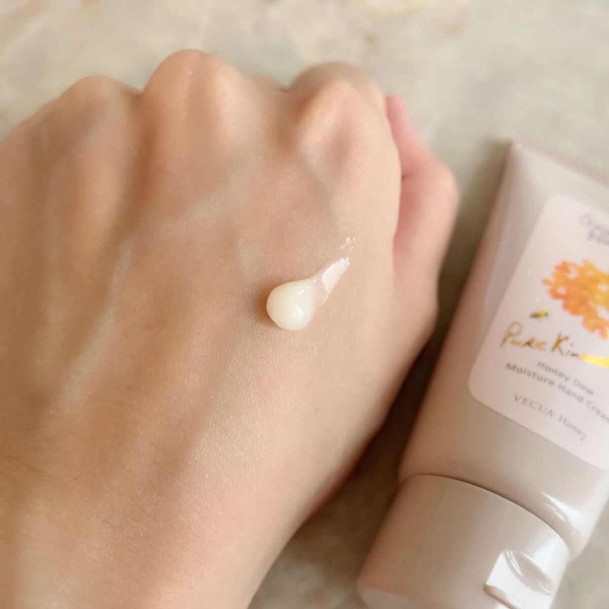 ワンダーハニー とろとろハンドクリーム ピュアキンモクセイ/VECUA Honey/ハンドクリームを使ったクチコミ（3枚目）