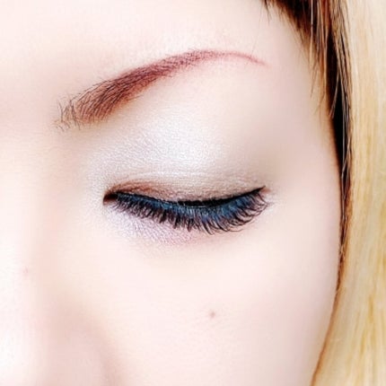 【旧】ディオールショウ サンク クルール (スプリング コレクション 2024 限定品)/Dior/アイシャドウを使ったクチコミ(4枚目)