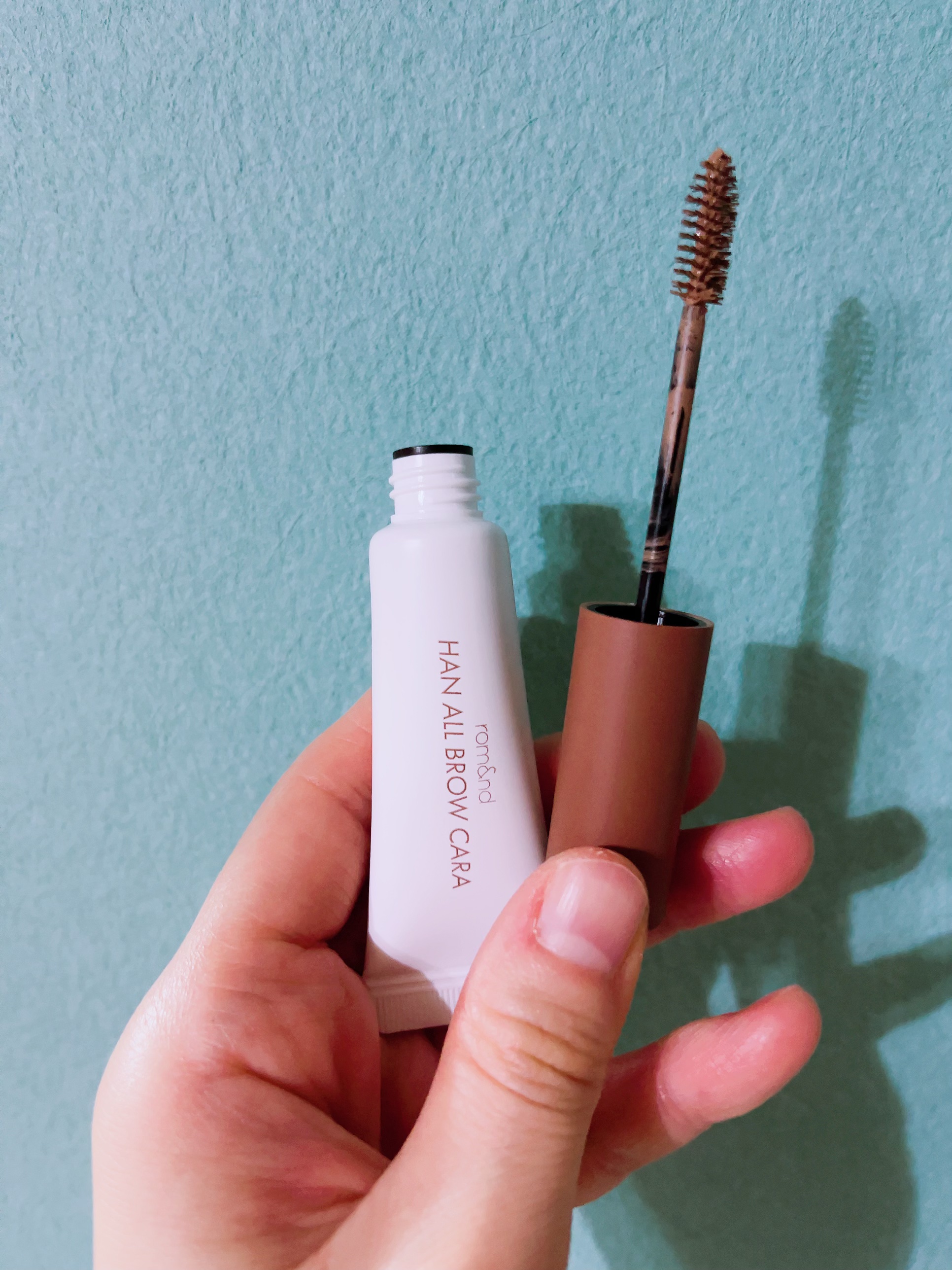 ハンオールブロウカラ/rom&nd/眉マスカラを使ったクチコミ（2枚目）