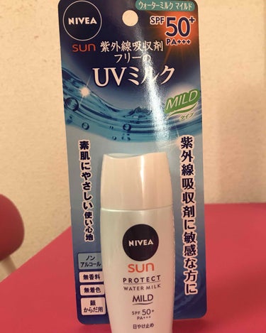 紫外線吸収剤不使用のものです！
私は普通の日焼け止めでは、かゆくなってしまいますが、これならかゆみは出ませんでした！
ミルクタイプですが、紫外線吸収剤不使用のためか、少し重たい感じはありますが、少しだけ