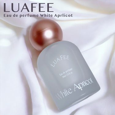 LUAFEE ホワイト アプリコットパフュームのクチコミ「ほんのり甘くフレッシュな桃が香るLUAFEE(ルアペ)のホワイトアプリコット🍑

甘すぎず爽や.....」（1枚目）