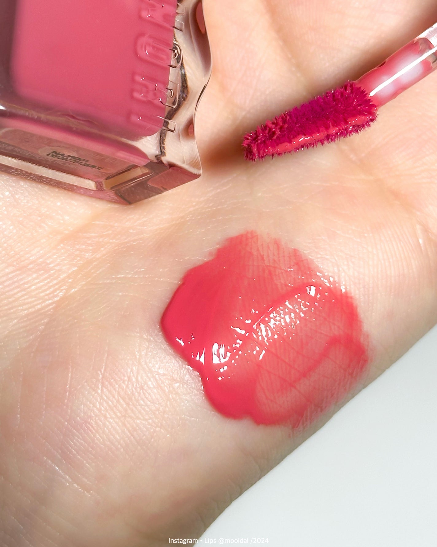 フローウェーブティント/COSNORI/リップティントを使ったクチコミ(3枚目)