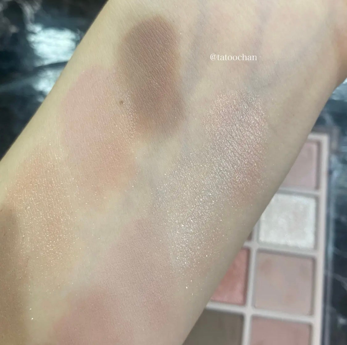 ニューデップスアイシャドウパレット/hince/アイシャドウパレットを使ったクチコミ(6枚目)