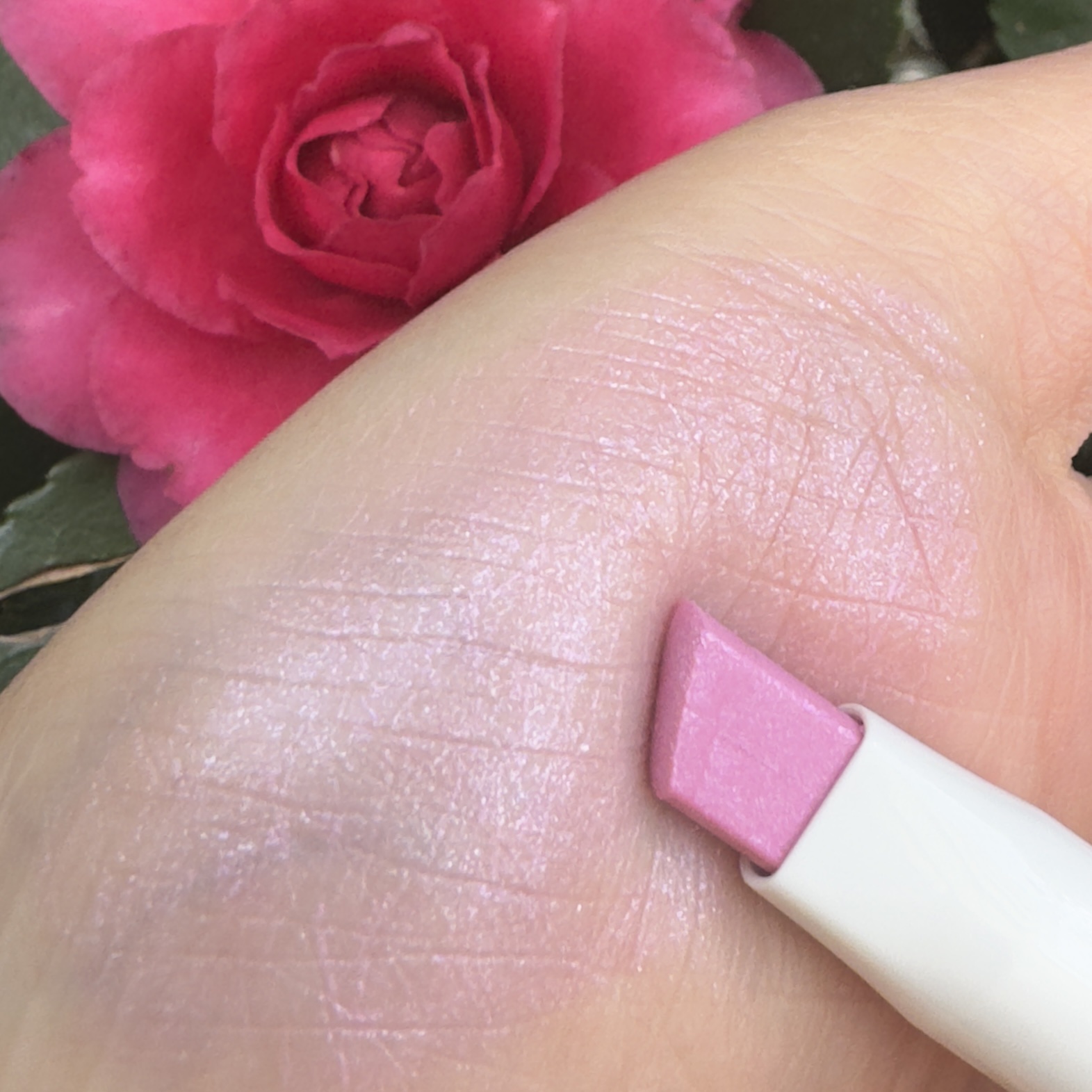 アイシャドーペン/UNMIX/スティックアイシャドウを使ったクチコミ（2枚目）