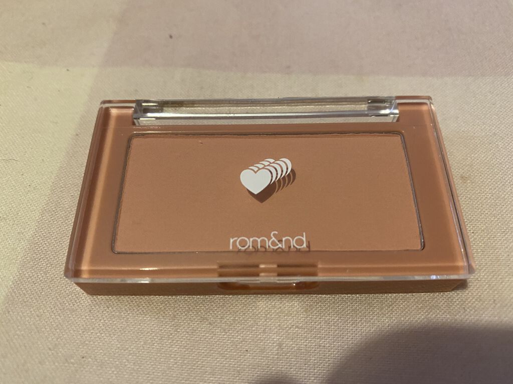 ベターザンチーク/rom&nd/パウダーチークを使ったクチコミ（3枚目）