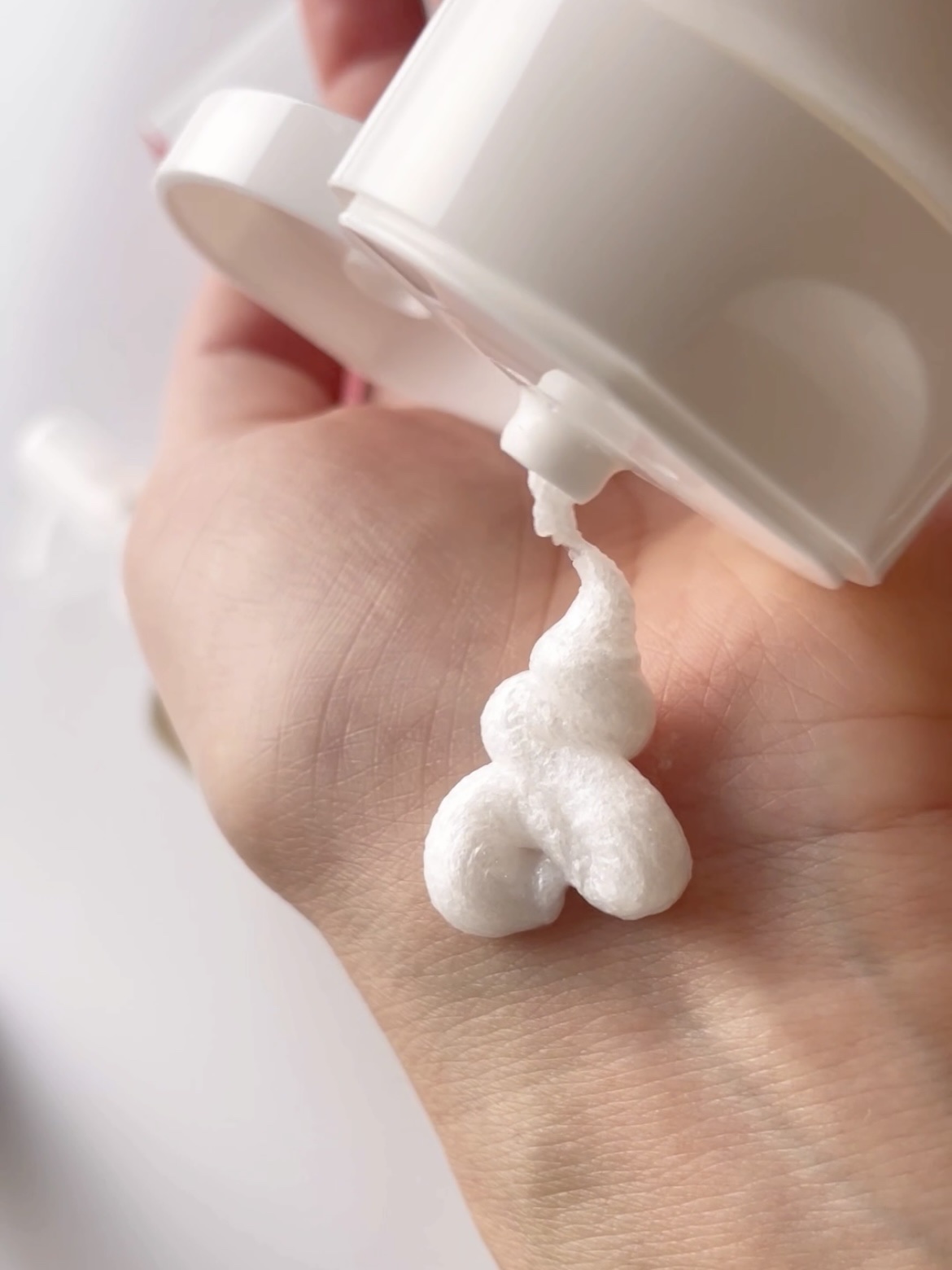 レッドラクトコラーゲンクリア2.0/MEDIPEEL/洗顔フォームを使ったクチコミ（2枚目）