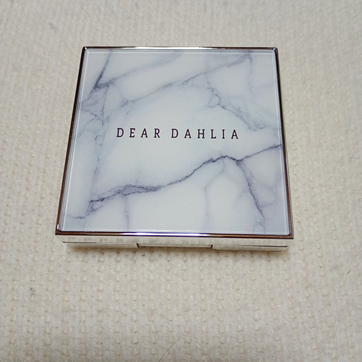 スキンルミナスハイライター/DEAR DAHLIA/パウダーハイライトを使ったクチコミ(2枚目)