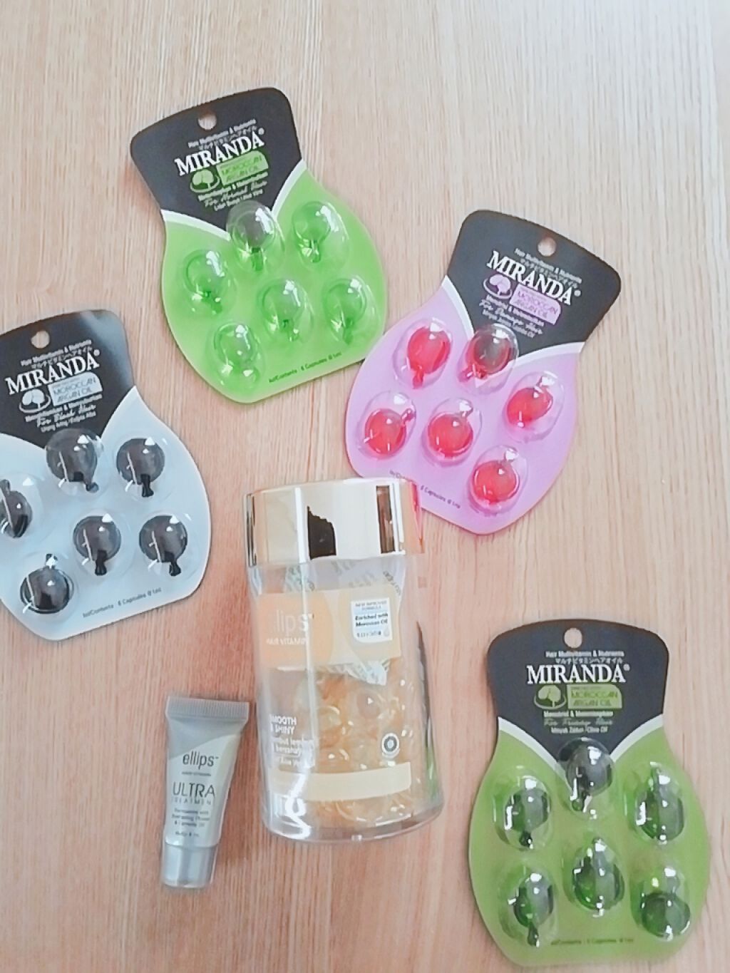 ヘアーオイル【スムース&シャイニー】/ellips/ヘアオイルを使ったクチコミ(2枚目)