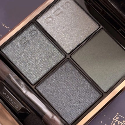 シグニチャー カラー アイズ 143 俄雪 -NIWAKAYUKI /SUQQU/アイシャドウパレットを使ったクチコミ(2枚目)