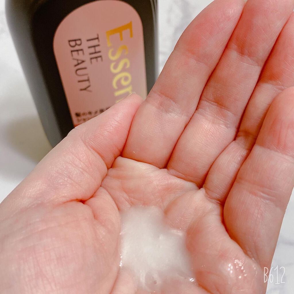 THE BEAUTY 髪のキメ美容プレミアムトリートメント＜モイストリペアプレミアム＞/エッセンシャル/洗い流すヘアトリートメントを使ったクチコミ（3枚目）